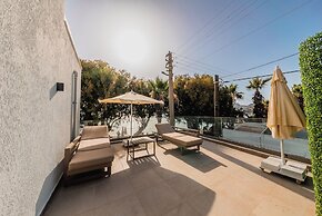 Casa Colore Boutique House