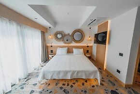 Casa Colore Boutique House