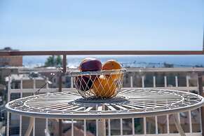 Penthouse Seaview by Wonderful Italy