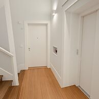 2bed flat with Balcony in Central Lisbon