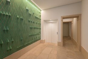 2bed flat with Balcony in Central Lisbon