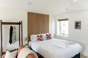 Broughton Market Aparthotel