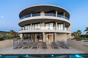 La Perla Marina Penthouse With Private Pool