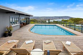 Martha s Peak Heated Pool Views