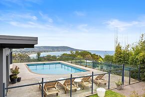 Martha s Peak Heated Pool Views