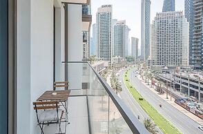 Chic 1BR Burj Crown Boulevard View