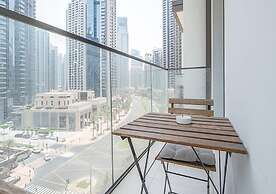 Chic 1BR Burj Crown Boulevard View