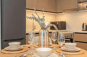 Chic 1BR Burj Crown Boulevard View