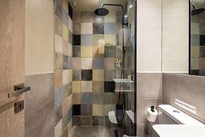 Zappa 2-BR Apt With Terrace in Athens