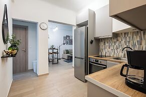Zappa 2-BR Apt With Terrace in Athens