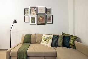 Zappa 2-BR Apt With Terrace in Athens
