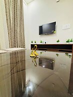 Stay Royal BNB - Luxury Villa