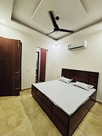 Stay Royal BNB - Luxury Villa