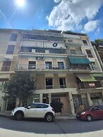 Penelope's Charming 2-BR Apt in Athens