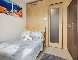 The Golden Shore Suites