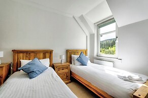 Spacious Argyll Farmhouse in an Idyllic Setting