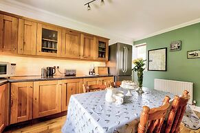 Spacious Argyll Farmhouse in an Idyllic Setting