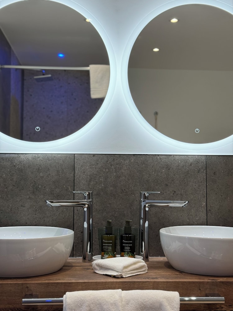 LA VILLA, a Swiss Quality Hotel