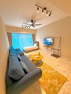 Eaton Residence by crystal