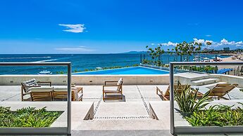 3BR with Private Pool on the Ocean