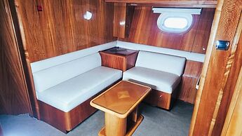 Riviera Leisure Yachts Dubai