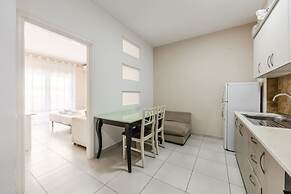 Lungomare Cozy Studio Beachfront in Vlor