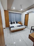 HOTEL GATEWAY INN