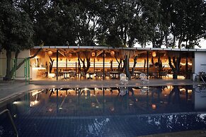 Hotel Menaka Inn Dharwad
