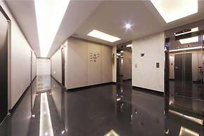Candeo Hotel
