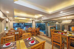 Sky Charm Hanoi Hotel and Spa