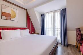 Sky Charm Hanoi Hotel and Spa
