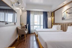 Sky Charm Hanoi Hotel and Spa