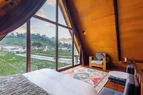 Linggayoni Cabin Dieng