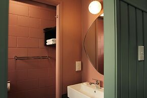 City Close Motel