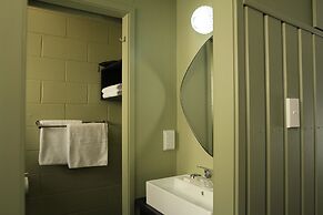 City Close Motel