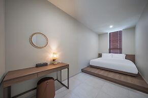 Giant Hotel