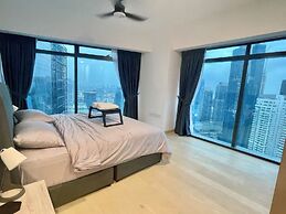 Eaton Residences KLCC SkyPool Sunset