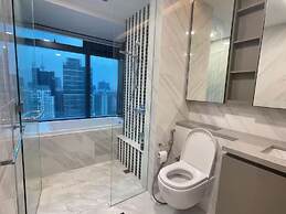 Eaton Residences KLCC SkyPool Sunset
