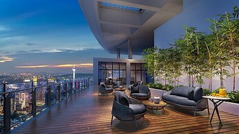 Eaton Residences KLCC SkyPool Sunset