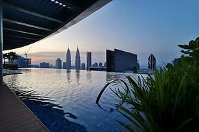 Eaton Residences KLCC SkyPool Sunset
