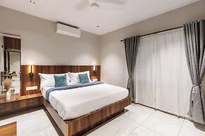 The Monarch Stay by Red Olive