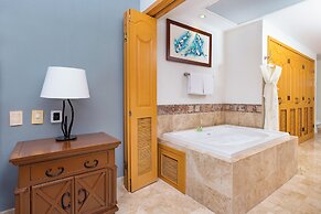 Beachside Escape at Riviera Nayarit w Pool