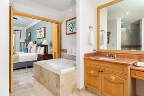 Beachside Escape at Riviera Nayarit w Pool