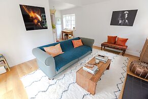 Beautiful 3Bd Thatched Stone Cottage Kettering