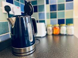 Robin’S Hollow: 2Bd Home Near Wrexham Afc