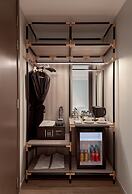 La Siesta Premium Lakeside