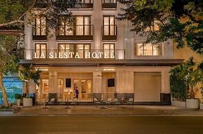 La Siesta Premium Lakeside