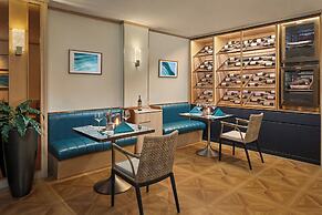 La Siesta Premium Lakeside