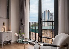 La Siesta Premium Lakeside