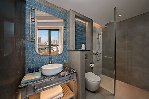 La Siesta Premium Lakeside